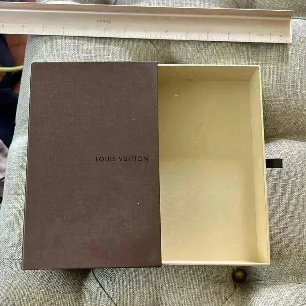 Louis Vuitton drawer style gift box